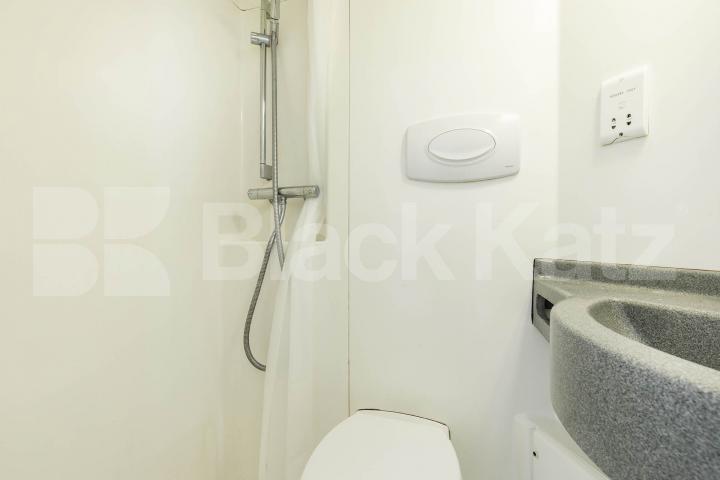 5 bedroom 5 ensuite HMO house located close to Holloway Station  Hornsey Road, Holloway